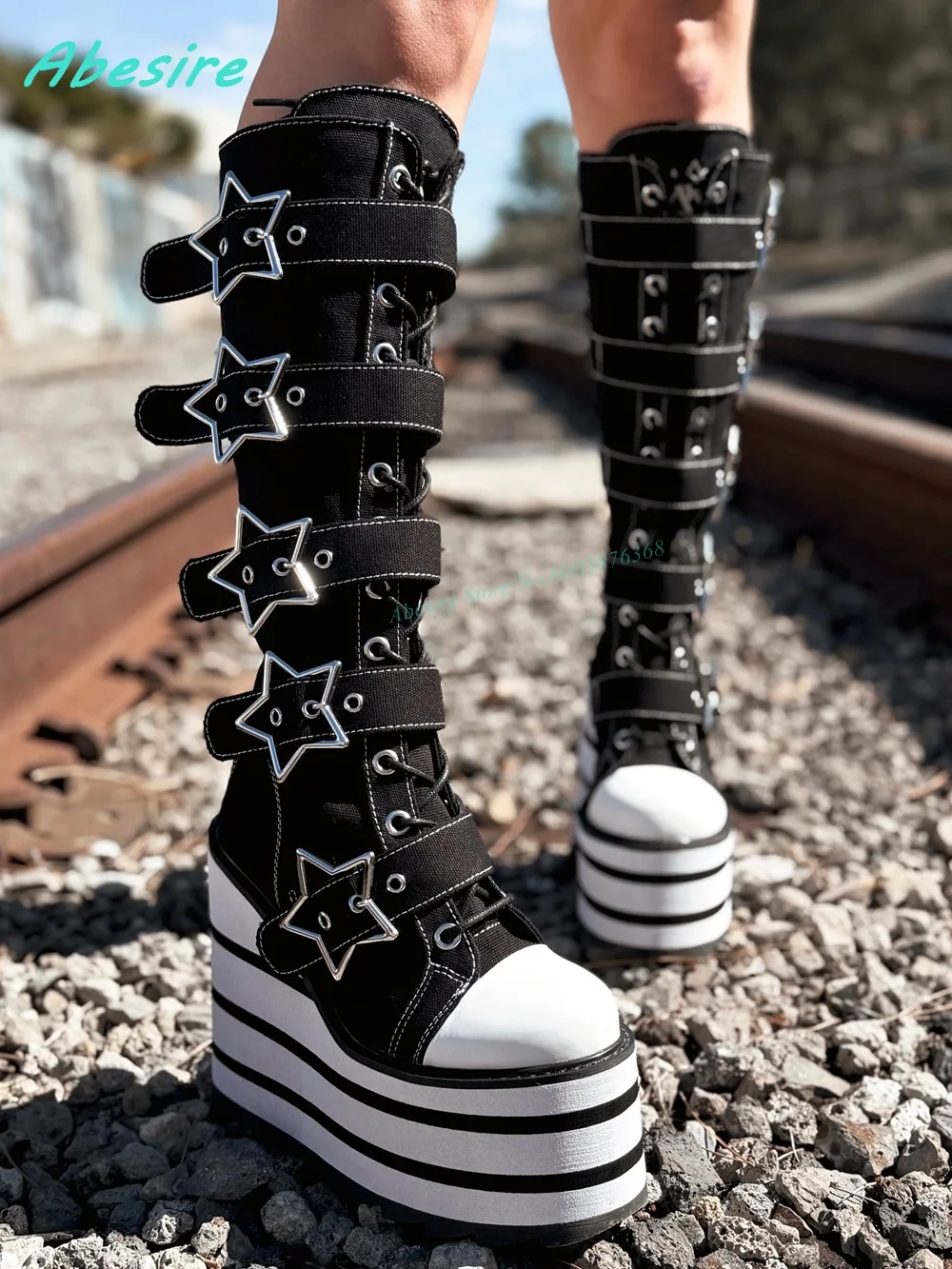 Women'S Fashion Knee High Boots - Round Toe Platform White and Black