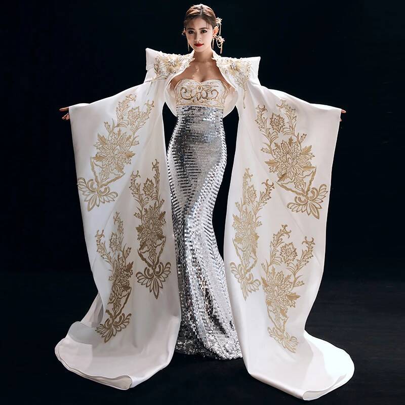 Women Queen Fashion - Formal The Host's Dress Is Dignified,