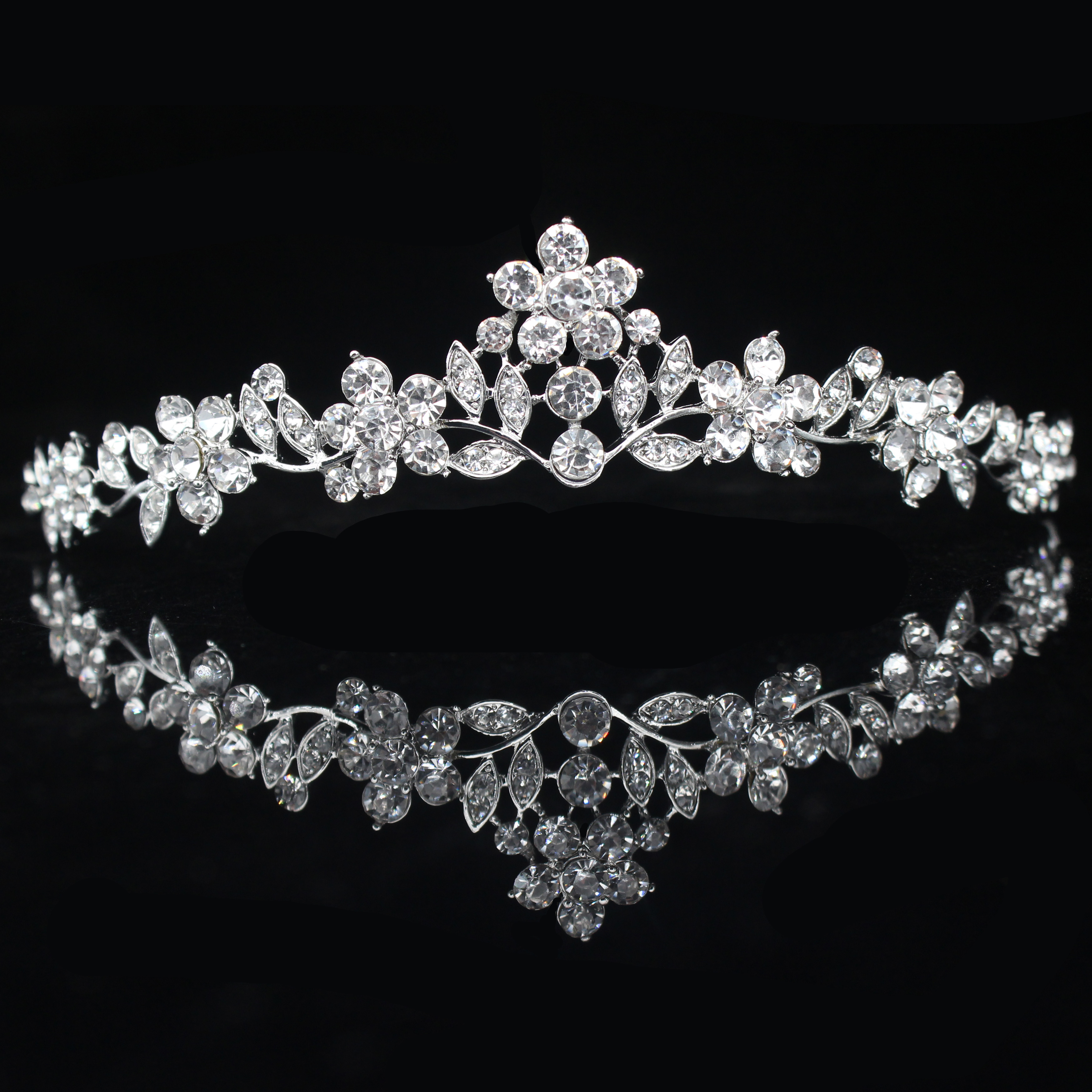 Crystal Wedding Bridal Tiara H - Women Fashion Style ulasan dan harga